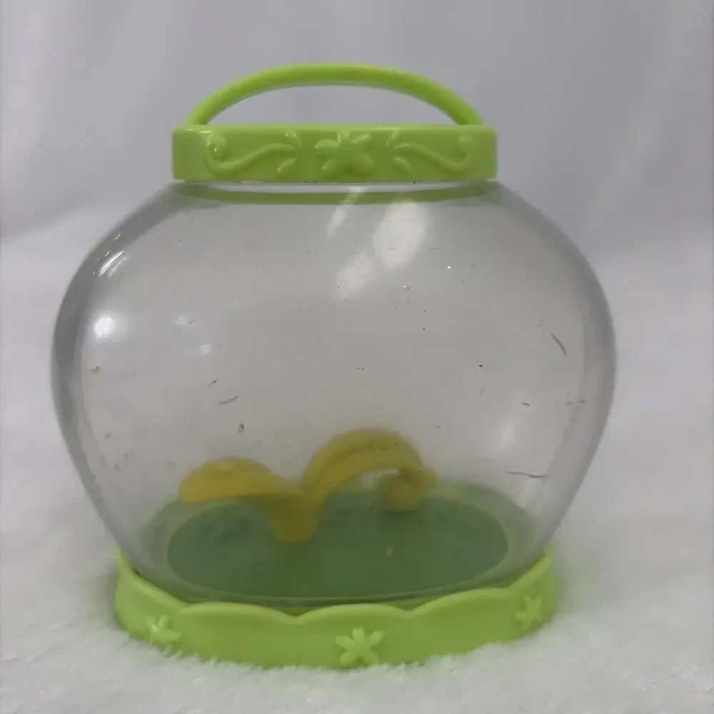 Littlest Pet Shop Clear Portable Globe, Axolotl #80, Gecko #11, Jan Bunnyton LPS